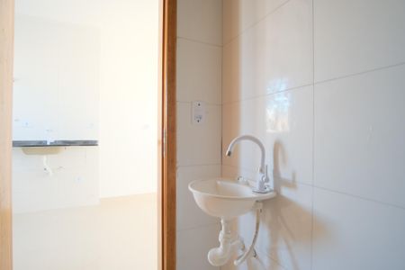 Apartamento para alugar com 40m², 2 quartos e sem vagaBanheiro