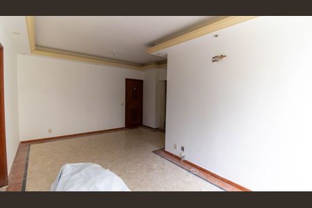 Apartamento à venda com 130m², 2 quartos e 1 vaga Apartamento à venda com 130m², 2 quartos e 1 vagaSala