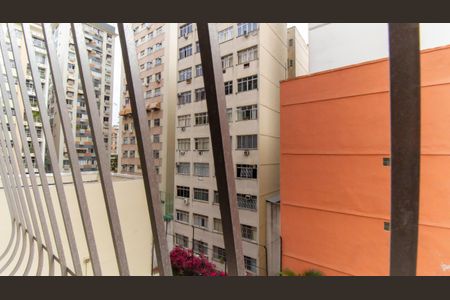 Apartamento à venda com 130m², 2 quartos e 1 vaga Apartamento à venda com 130m², 2 quartos e 1 vagaVista da Suíte