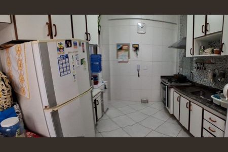 Apartamento à venda com 56m², 2 quartos e 1 vagaCozinha