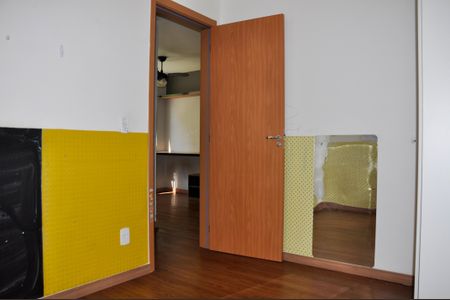 Apartamento à venda com 44m², 2 quartos e 1 vagaQuarto 02