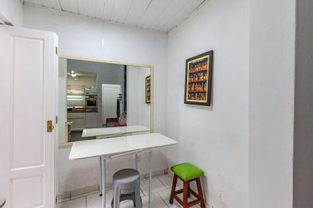 Apartamento à venda com 36m², 1 quarto e sem vaga Apartamento à venda com 36m², 1 quarto e sem vagaSala