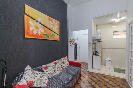 Apartamento à venda com 36m², 1 quarto e sem vaga Apartamento à venda com 36m², 1 quarto e sem vagaSala