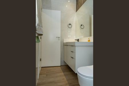 Casa de condomínio para alugar com 250m², 3 quartos e 4 vagasBanheiro Suíte 1