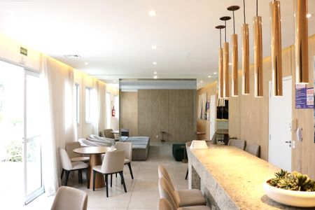 Apartamento à venda com 34m², 1 quarto e 1 vagaÁrea comum - Salão de festas