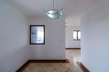 Apartamento para alugar com 196m², 4 quartos e 4 vagasSala