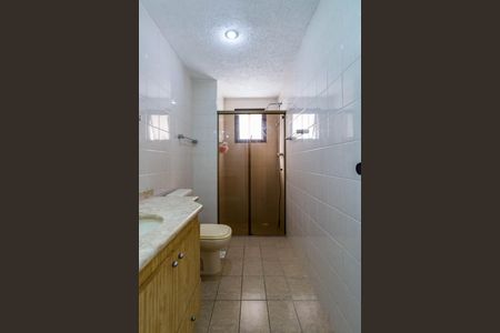 Apartamento para alugar com 196m², 4 quartos e 4 vagasBanheiro da Suíte 2