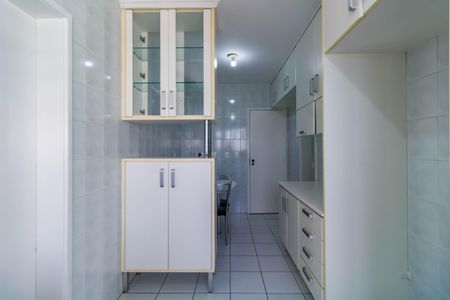 Apartamento para alugar com 196m², 4 quartos e 4 vagasCozinha