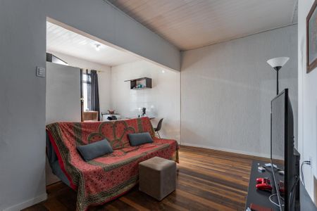 Casa à venda com 95m², 2 quartos e 1 vaga Casa à venda com 95m², 2 quartos e 1 vagaSala