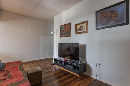 Casa à venda com 95m², 2 quartos e 1 vaga Casa à venda com 95m², 2 quartos e 1 vagaSala