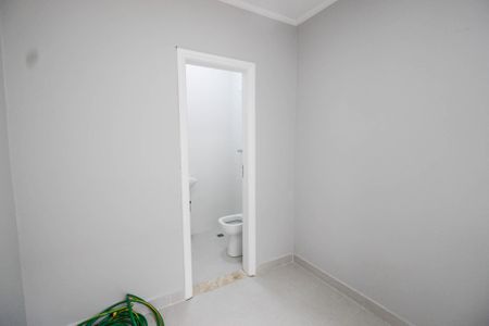 Casa à venda com 650m², 4 quartos e 4 vagasQuarto de serviço