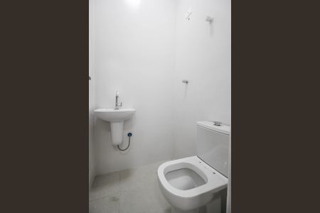 Casa à venda com 650m², 4 quartos e 4 vagasBanheiro de serviço 1