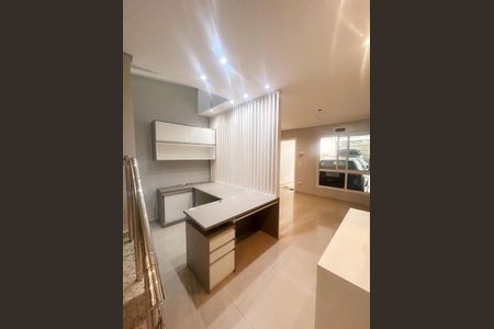 Casa à venda com 141m², 3 quartos e 2 vagasFoto 02