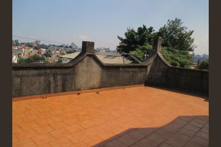 Casa à venda com 240m², 3 quartos e 3 vagas