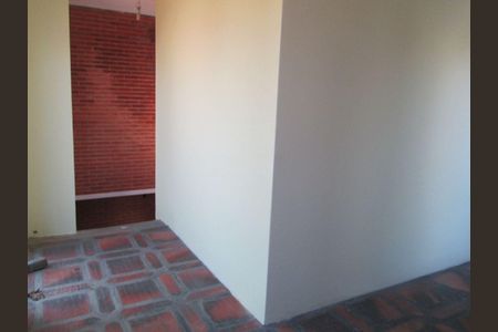 Casa à venda com 240m², 3 quartos e 3 vagas