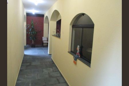 Casa à venda com 240m², 3 quartos e 3 vagas