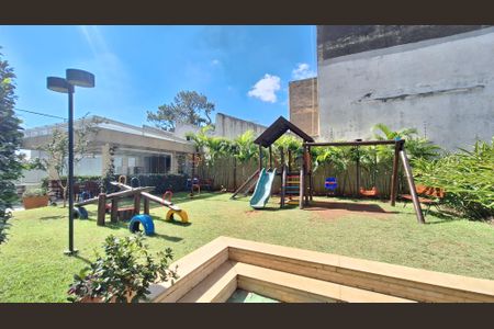 Apartamento para alugar com 120m², 3 quartos e 4 vagas Apartamento para alugar com 120m², 3 quartos e 4 vagasÁrea comum - Playground