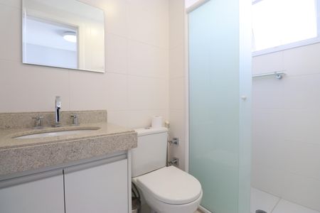 Apartamento para alugar com 120m², 3 quartos e 4 vagasBanheiro da Suíte 1