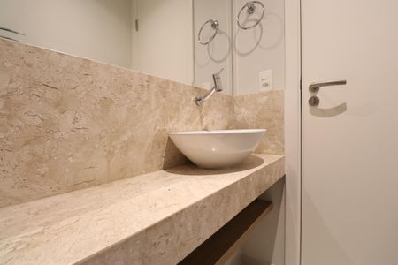 Apartamento para alugar com 120m², 3 quartos e 4 vagasLavabo