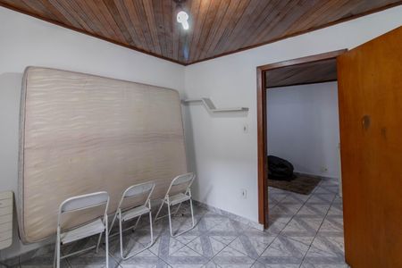 Casa à venda com 272m², 3 quartos e 2 vagasQuarto 3