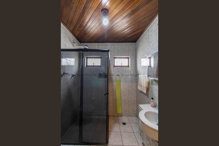 Casa à venda com 272m², 3 quartos e 2 vagasBanheiro