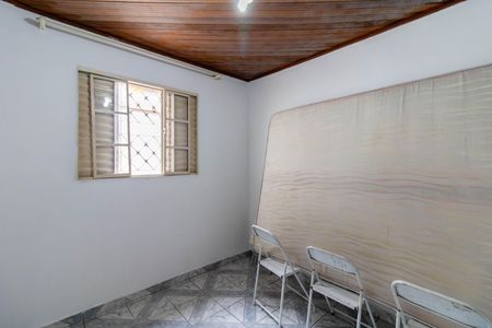 Casa à venda com 272m², 3 quartos e 2 vagasQuarto 3