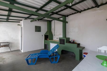 Casa à venda com 272m², 3 quartos e 2 vagasÁrea comum