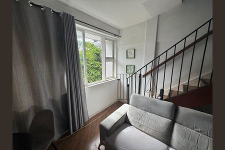 Apartamento à venda com 96m², 2 quartos e sem vagaSala