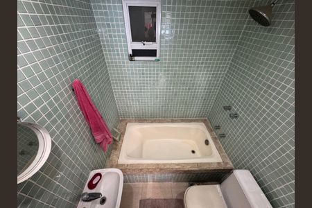 Apartamento à venda com 96m², 2 quartos e sem vagaBanheiro