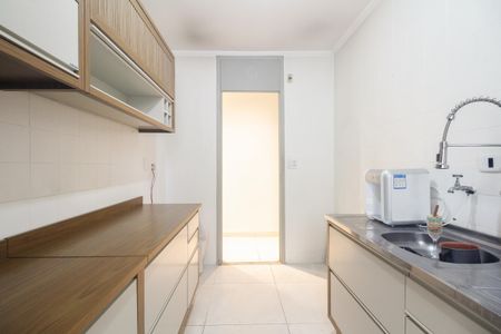 Apartamento à venda com 55m², 2 quartos e 1 vagaCozinha 
