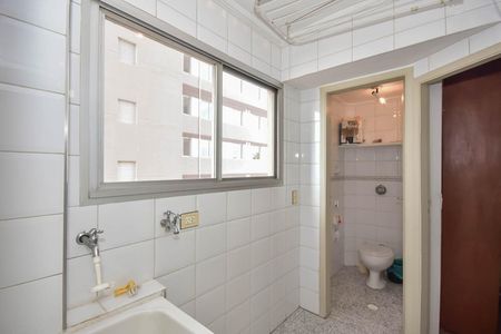 Apartamento à venda com 64m², 3 quartos e 2 vagasÁrea de Serviço