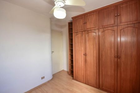 Apartamento à venda com 64m², 3 quartos e 2 vagasQuarto 2