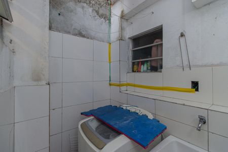 Casa à venda com 208m², 3 quartos e sem vagaÁrea de Serviço