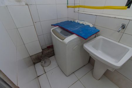 Casa à venda com 208m², 3 quartos e sem vagaÁrea de Serviço