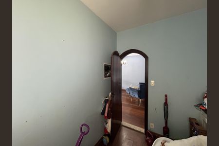 Casa para alugar com 400m², 4 quartos e 2 vagasCorredor