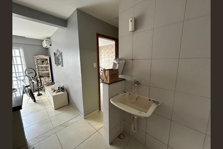 Casa para alugar com 400m², 4 quartos e 2 vagasEdícula 