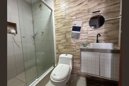 Casa para alugar com 400m², 4 quartos e 2 vagasEdícula  - Banheiro