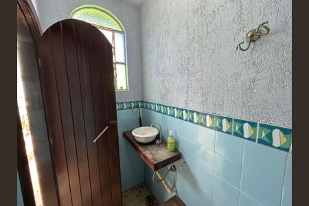 Casa para alugar com 400m², 4 quartos e 2 vagasBanheiro 2