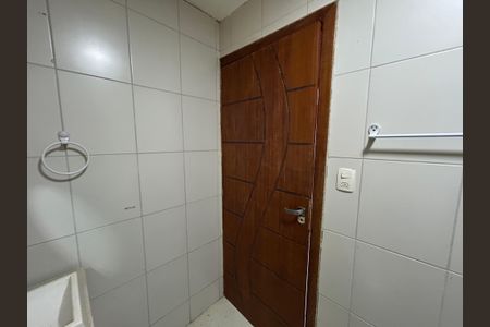 Casa para alugar com 400m², 4 quartos e 2 vagasEdícula  - Banheiro