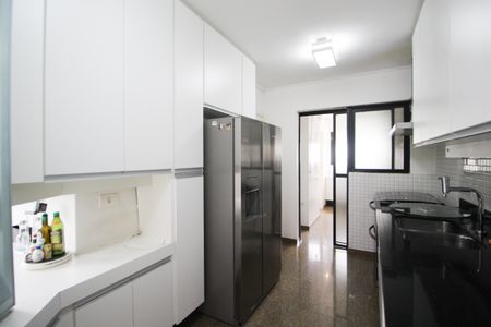 Apartamento para alugar com 150m², 3 quartos e 2 vagasCozinha