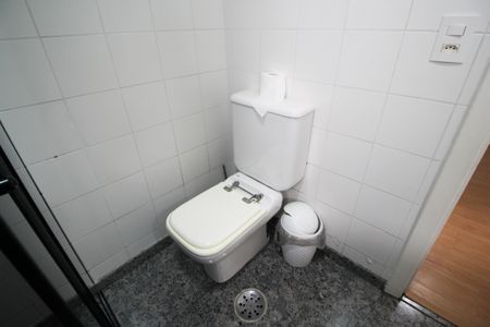 Apartamento para alugar com 150m², 3 quartos e 2 vagasBanheiro