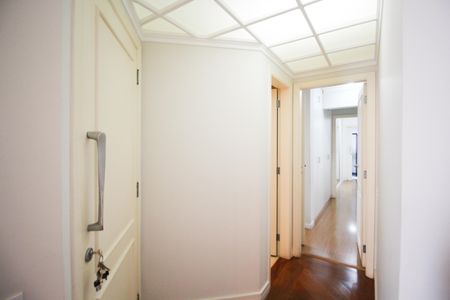 Apartamento para alugar com 150m², 3 quartos e 2 vagasCorredor