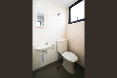 Apartamento para alugar com 150m², 3 quartos e 2 vagasBanheiro de serviço