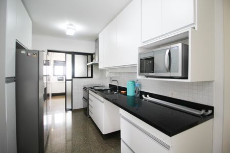 Apartamento para alugar com 150m², 3 quartos e 2 vagasCozinha
