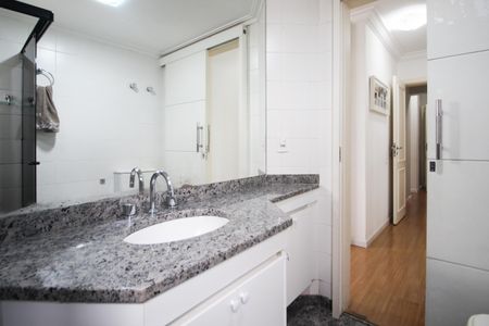 Apartamento para alugar com 150m², 3 quartos e 2 vagasBanheiro da Suíte