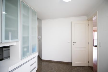 Apartamento para alugar com 150m², 3 quartos e 2 vagasCopa