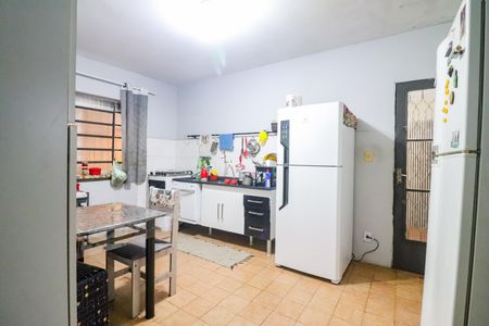 Casa à venda com 100m², 4 quartos e 2 vagasCozinha