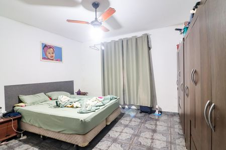 Casa à venda com 100m², 4 quartos e 2 vagasQuarto 3