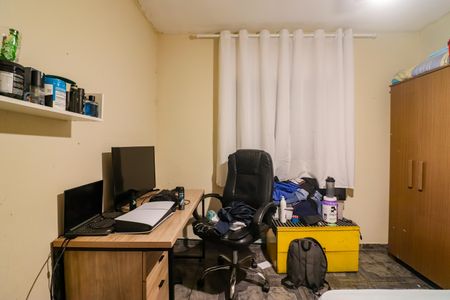 Casa à venda com 100m², 4 quartos e 2 vagasQuarto 1