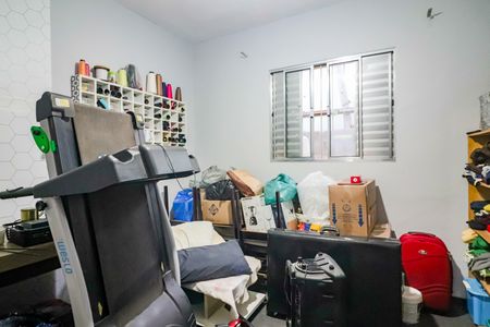 Casa à venda com 100m², 4 quartos e 2 vagasQuarto 4